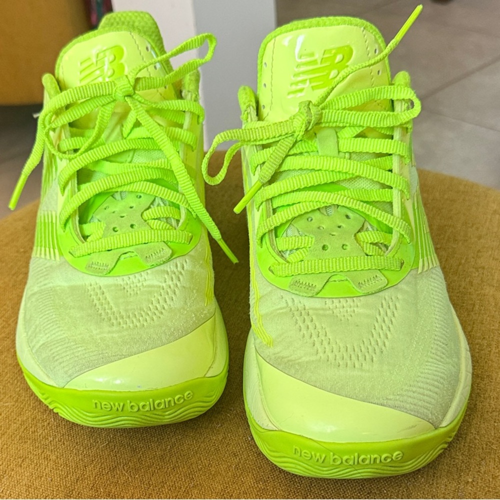 New Balance TWO WXY V5 Basketball Shoes Men's BB2WYEG5 Bleached Lime Glo/Green